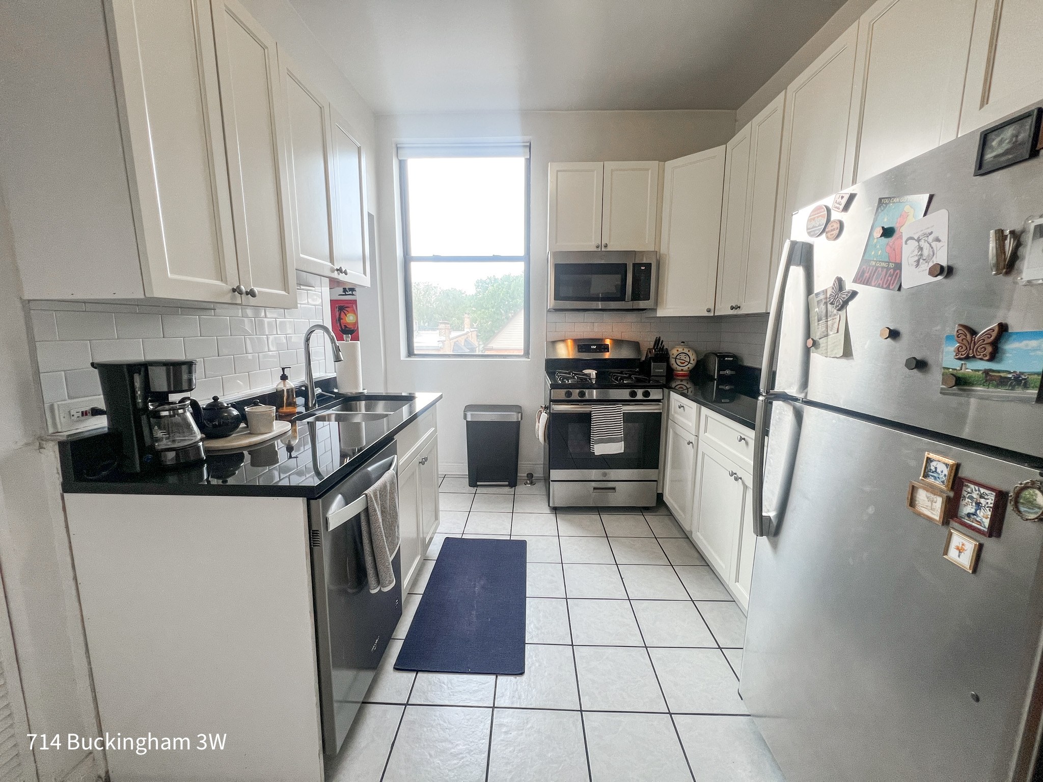 710-16 W Buckingham Pl 710-16 W Buckingham Pl, Chicago, IL 60657 - Leasing by Cross Street